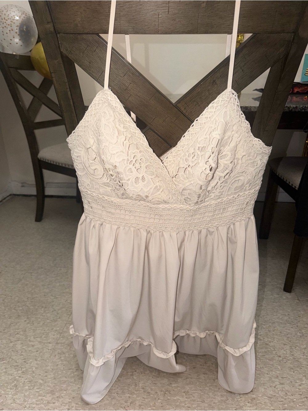 SHEIN Cream Lace Trim Spaghetti Strap Cami- never worn